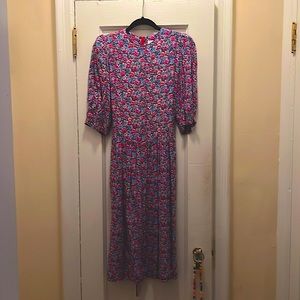 Vintage. Small/Medium. Little House on the Prairie chic. ;)